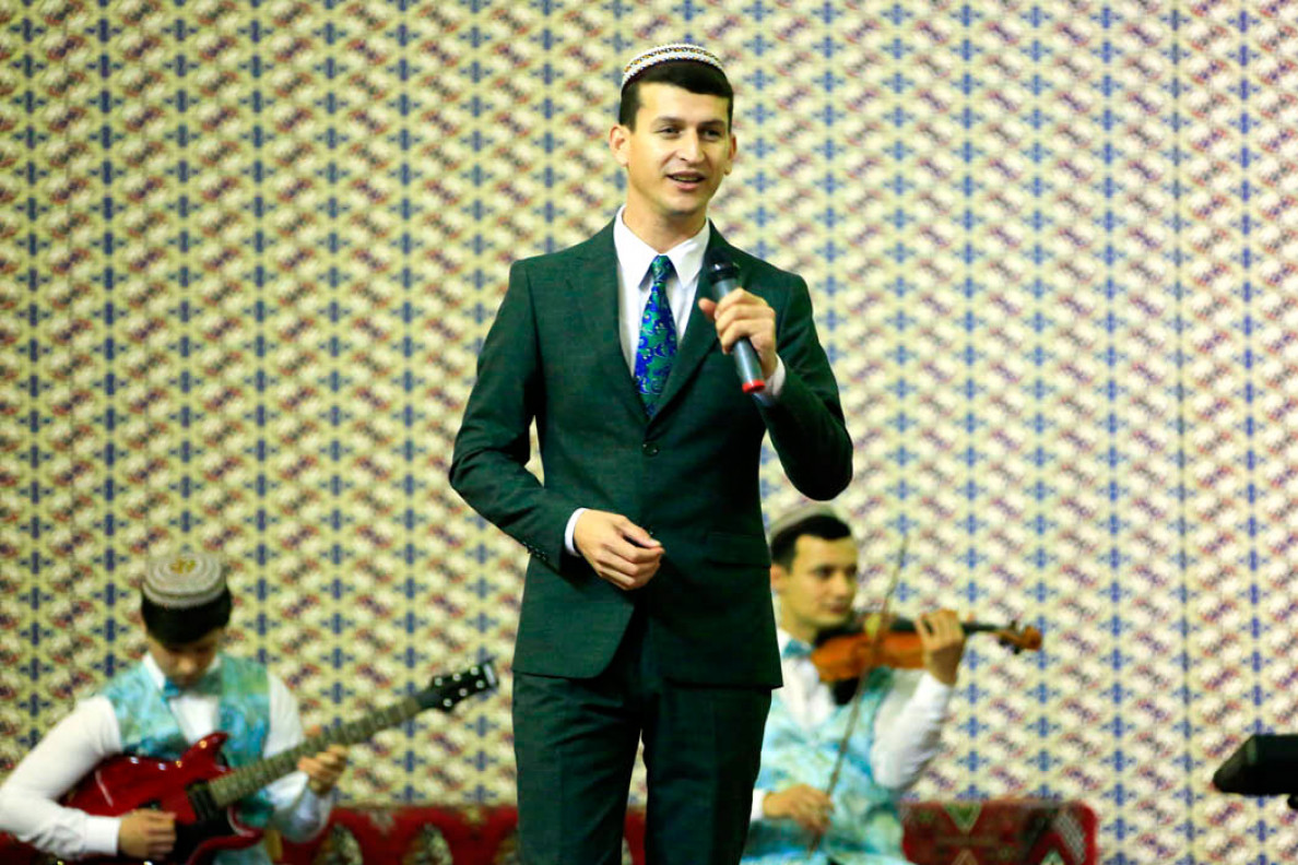 Gözel paýtagtymyň waspyny edýärin: TMK-nyň talyplarynyň konserti