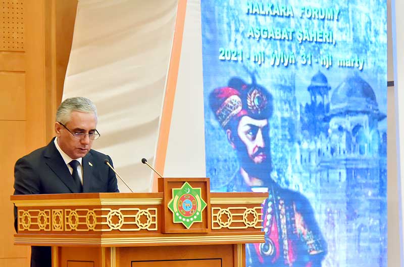 Исторические мосты: диалог о талантливом поэте и выдающемся полководце Байрам хане