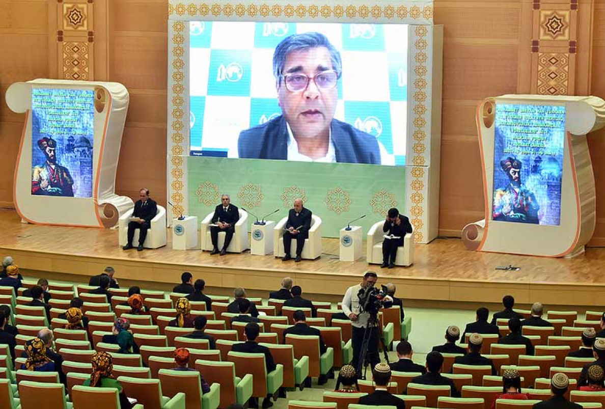 Historical Bridges: Dialogue on Talented Poet and Illustrious Military Commander Bayram Khan