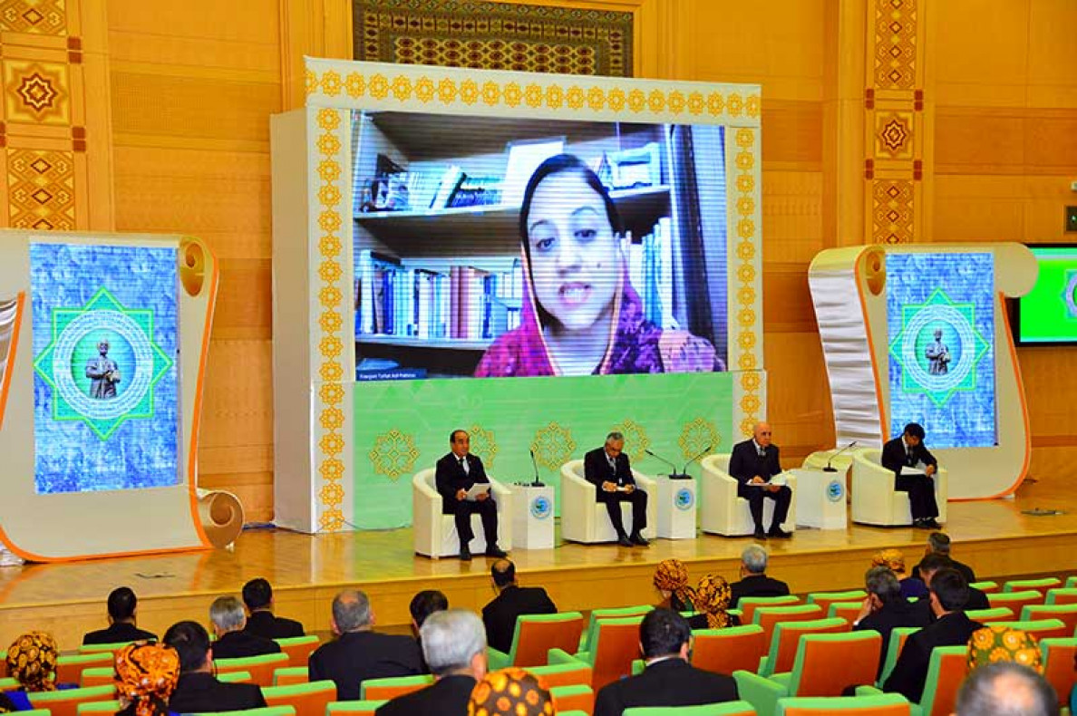 Historical Bridges: Dialogue on Talented Poet and Illustrious Military Commander Bayram Khan