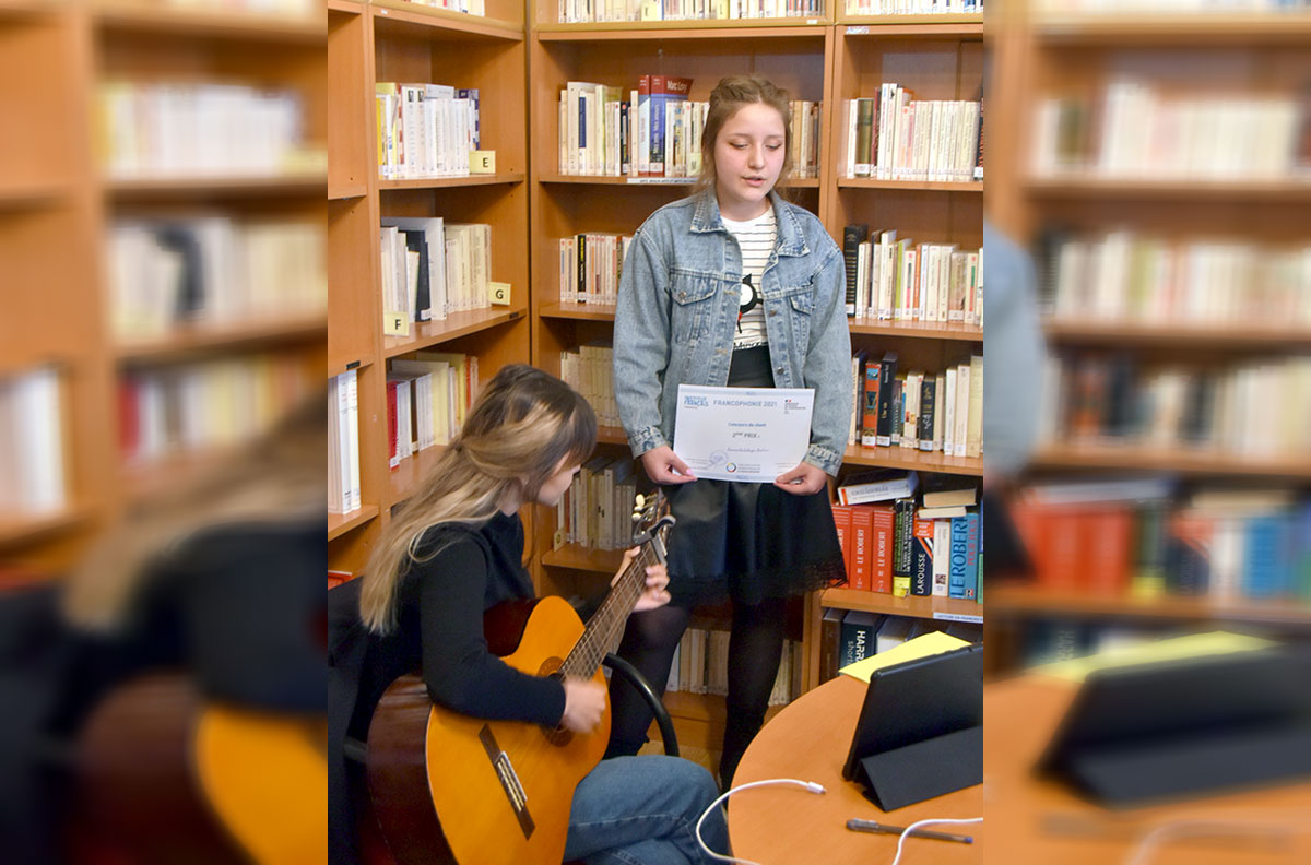 Итоги конкурса «Франкофония-2021»: о маме и дружбе – языком творчества