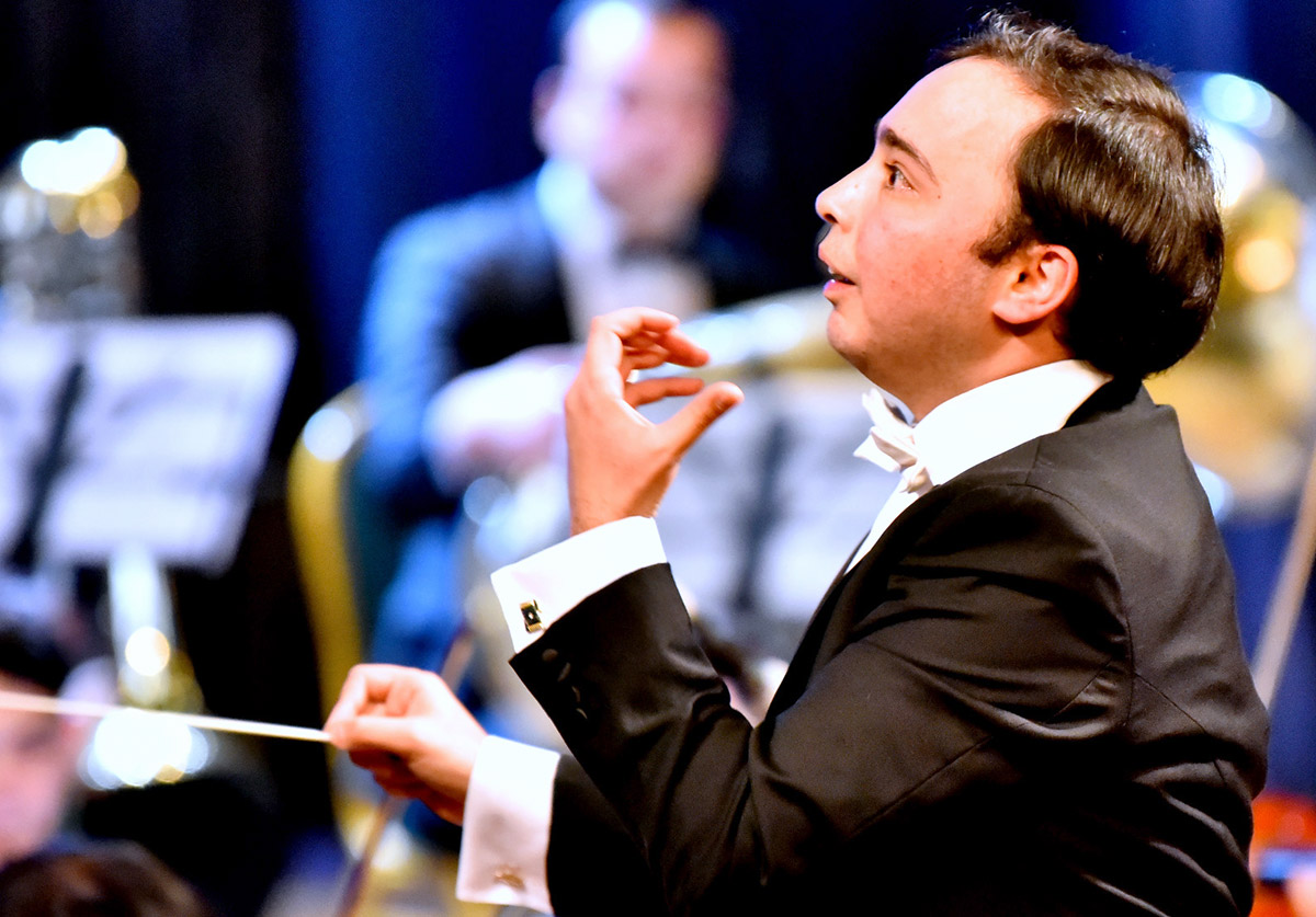 Открытие музыкального сезона: Владимир Мкртумов исполнит произведения Рахманинова и Чайковского