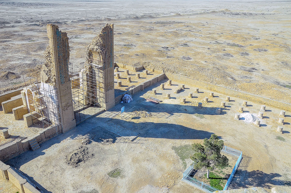 Еген Атагаррыев: Караванбаши туркменской археологии