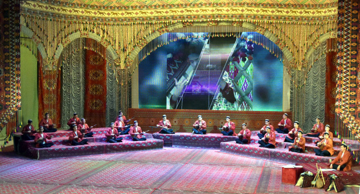 Sazandalaryň we bagşylaryň milli bäsleşigi jemlendi