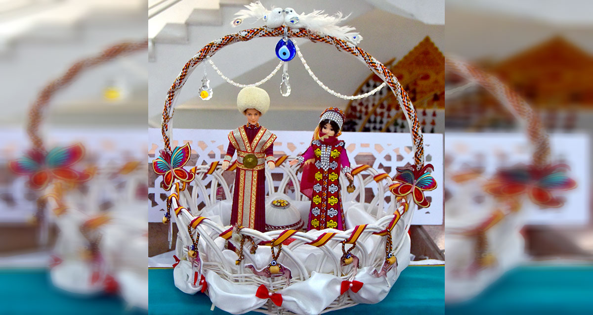 Туркменская столица - глазами её юных жителей