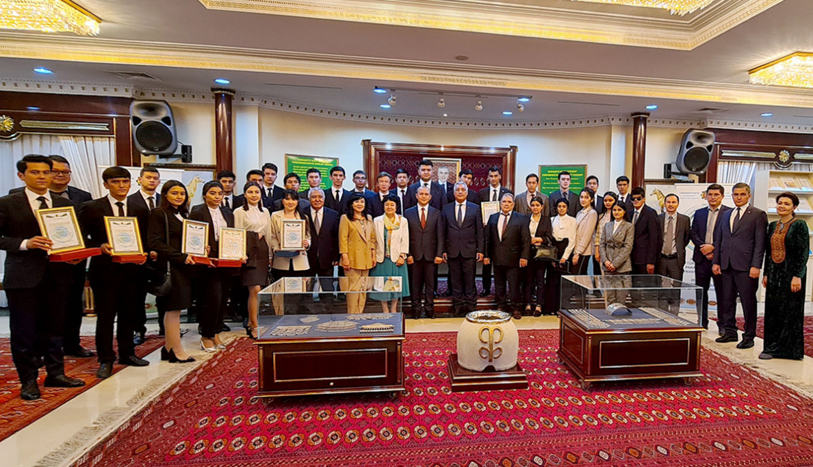 The Embassy of Turkmenistan in Tashkent holds competition among students of the University of World Economy and Diplomacy