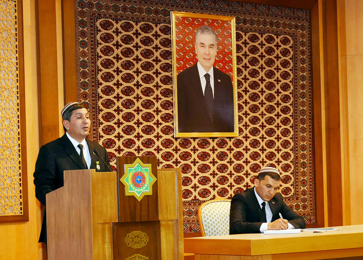 The events in Mary Region in honor Turkmen horse: races and conference