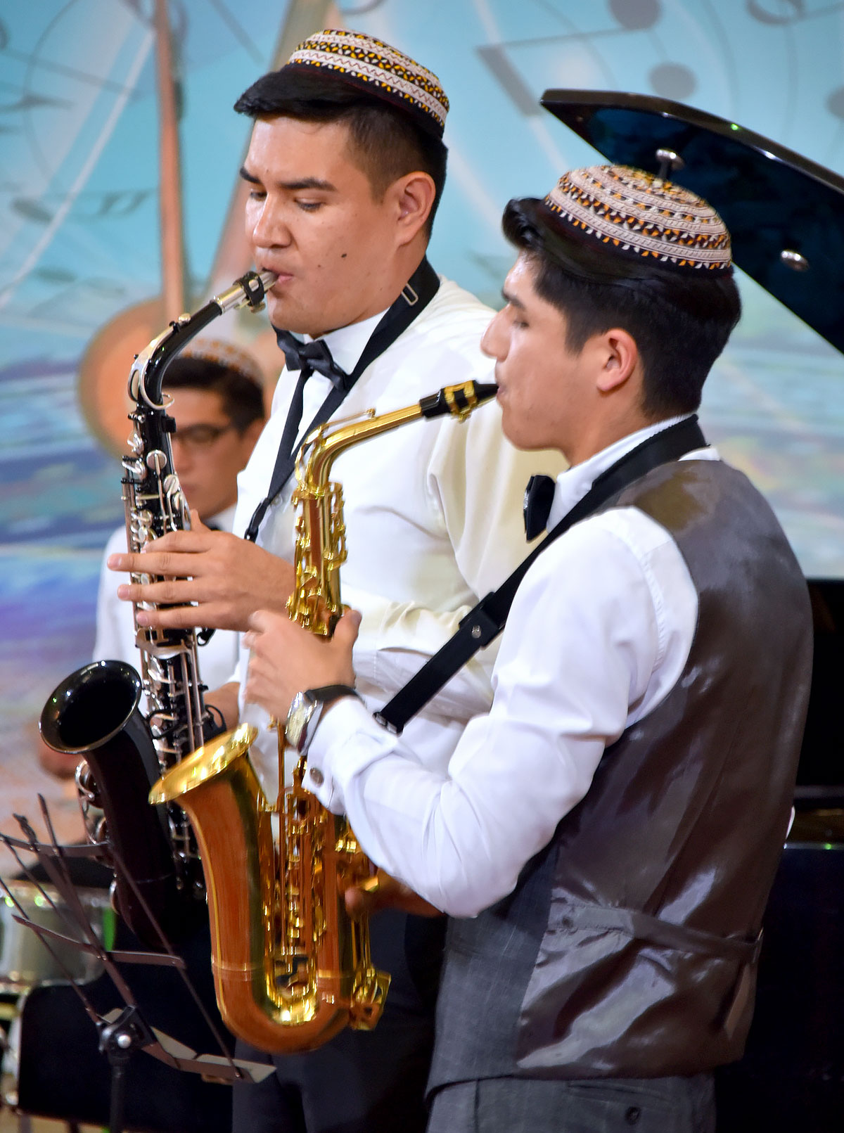 «Рegtaým» toparynyň çykyşy: jaz sazlarynyň jadylaýjy owazy