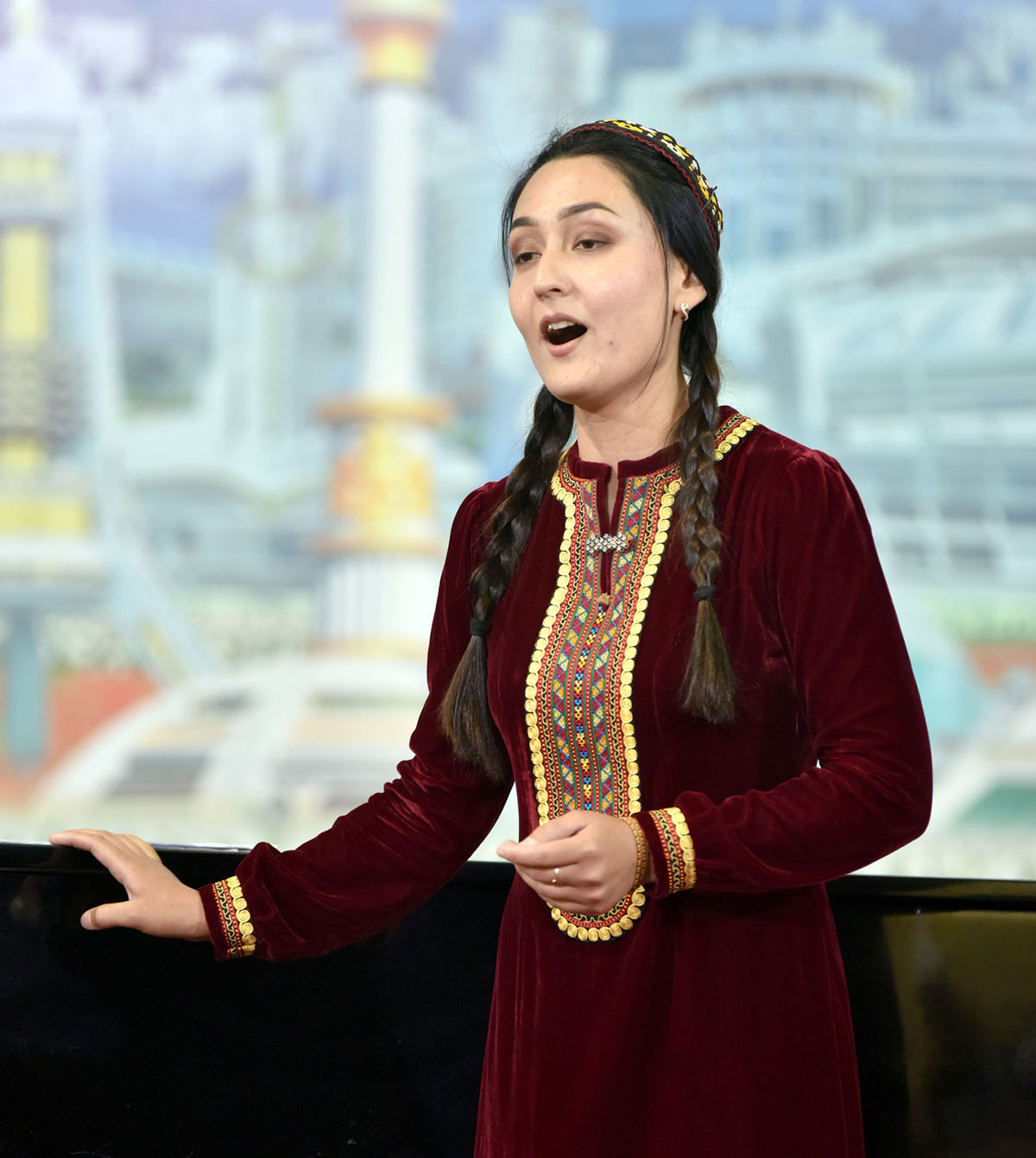 Конкурс вокалистов в национальной консерватории: новые имена, яркие выступления