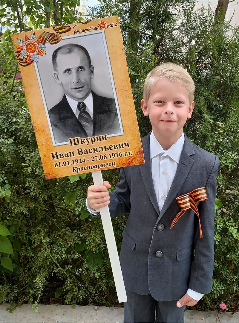 «Мы помним – мы гордимся!»: в Ашхабаде прошла акция «Бессмертный полк»