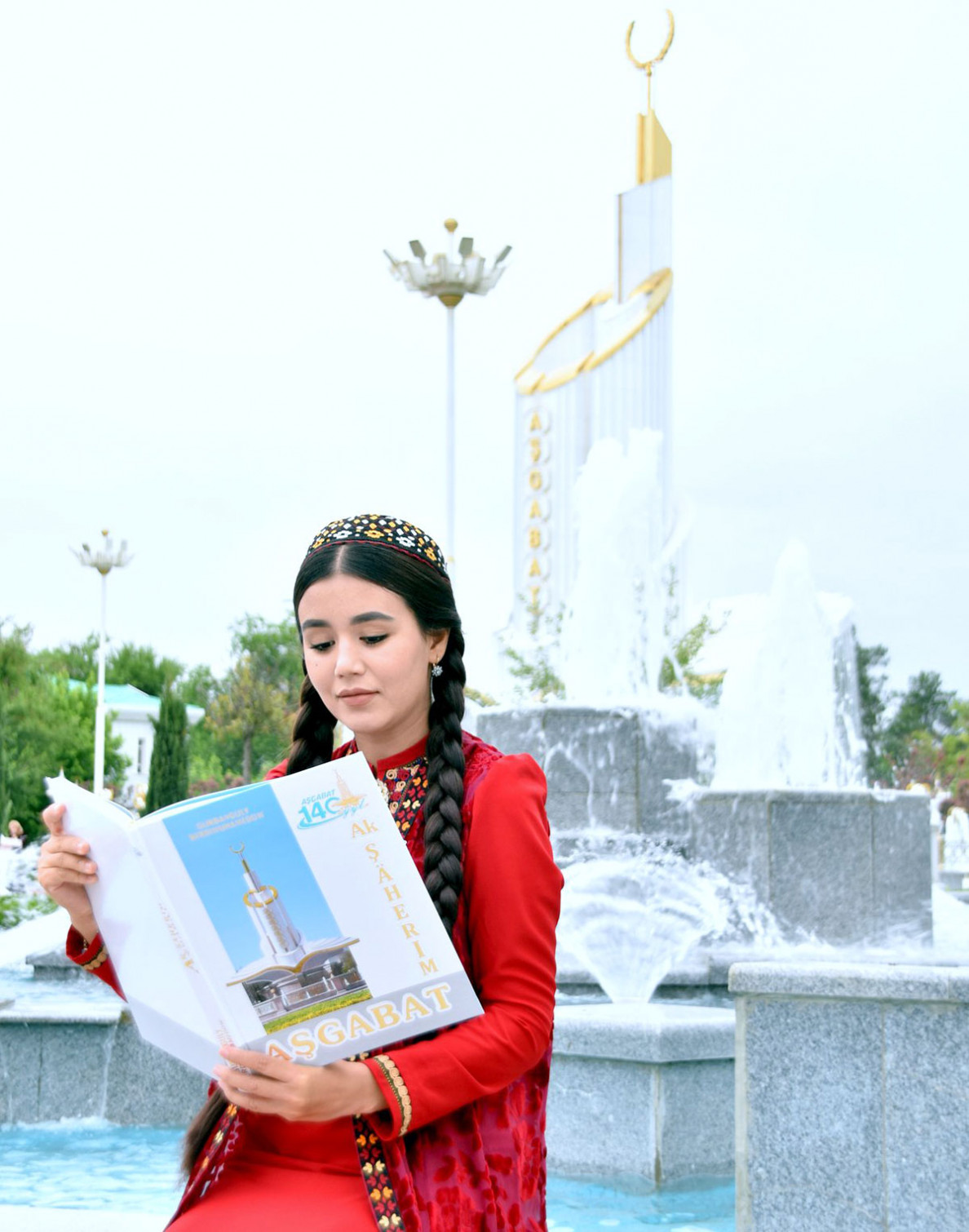 Cycle of presentations of new book of the head of the state is started