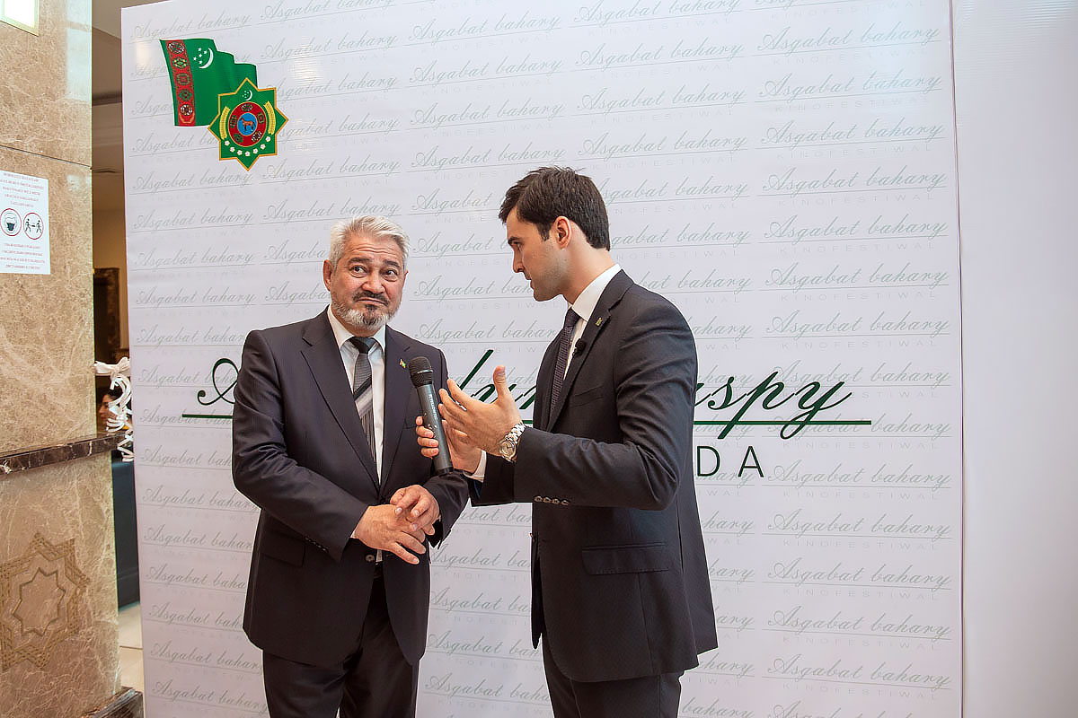 Премьерой фильма «Жизненные истории» стартовала Неделя туркменского кино