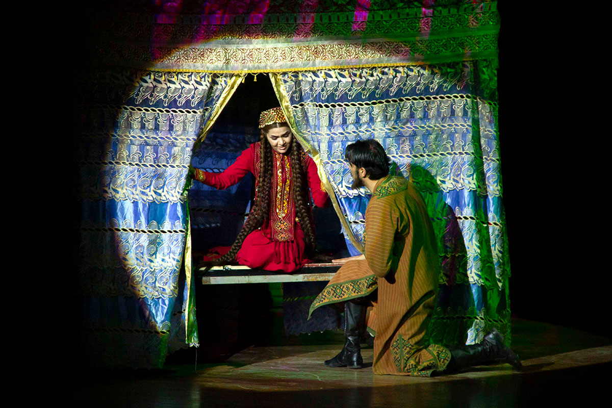 Национальный театральный конкурс. День второй