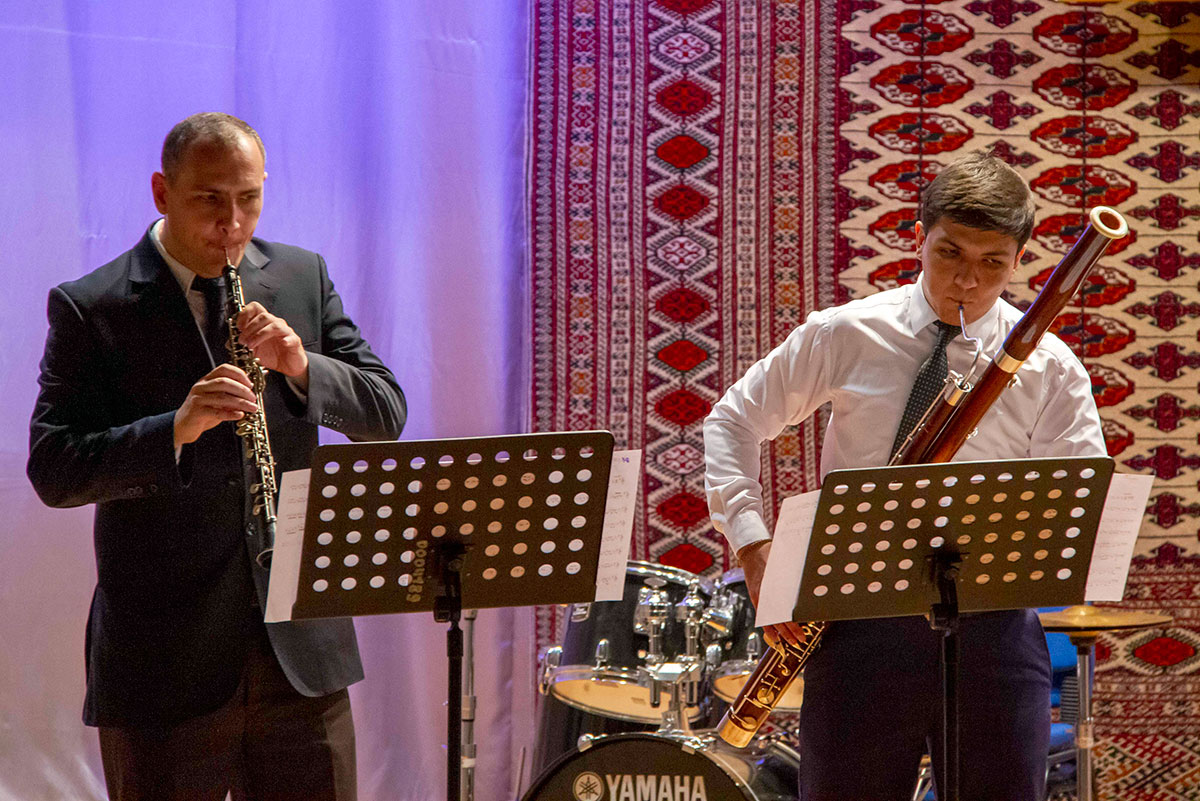 Бах и саксофон. Преподаватели РМШ преподнесли музыкальный сюрприз