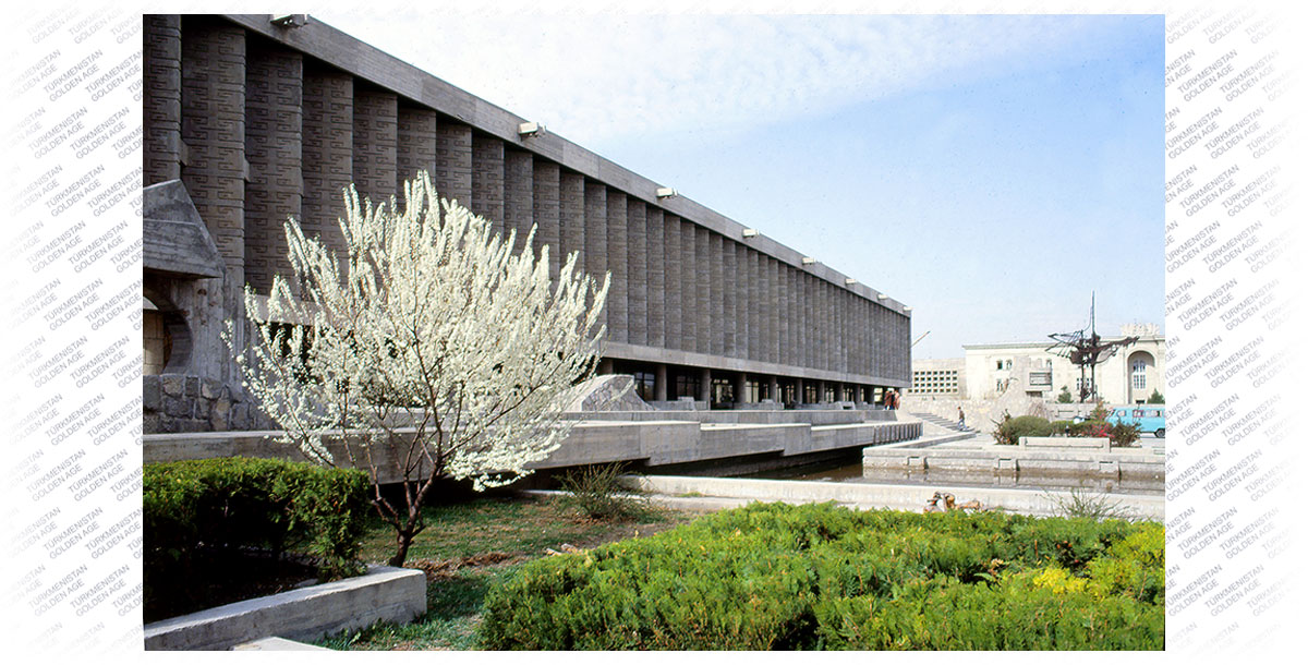 История Ашхабада: эпоха модернизма