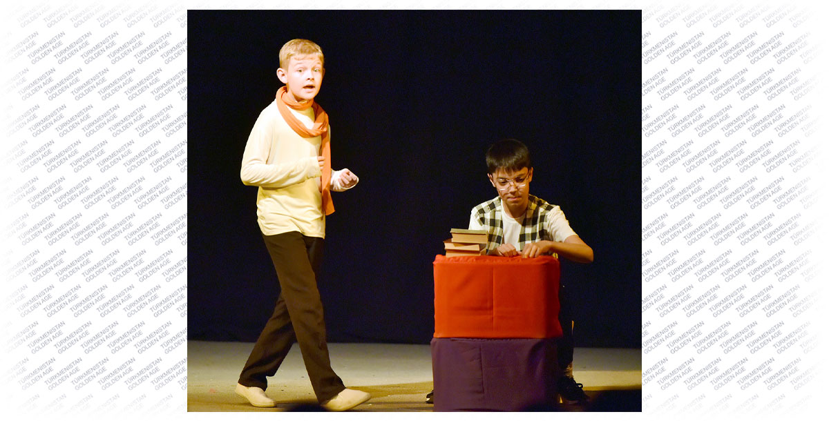Юные артисты рассказали историю Маленького принца