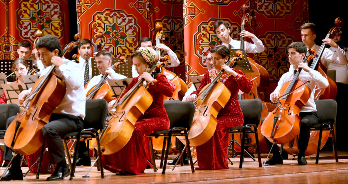 Art without limits: The Ambassador of Kazakhstan awards Honorary Diplomas to the Symphonic Orchestra of Turkmenistan