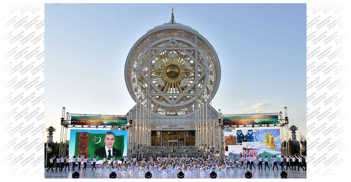 Halkymyzyň Arkadagyna bagyşlanyp geçirilen baýramçylyk konserti