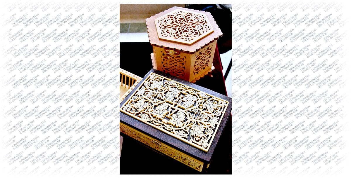 И французские кружева заговорили по-туркменски