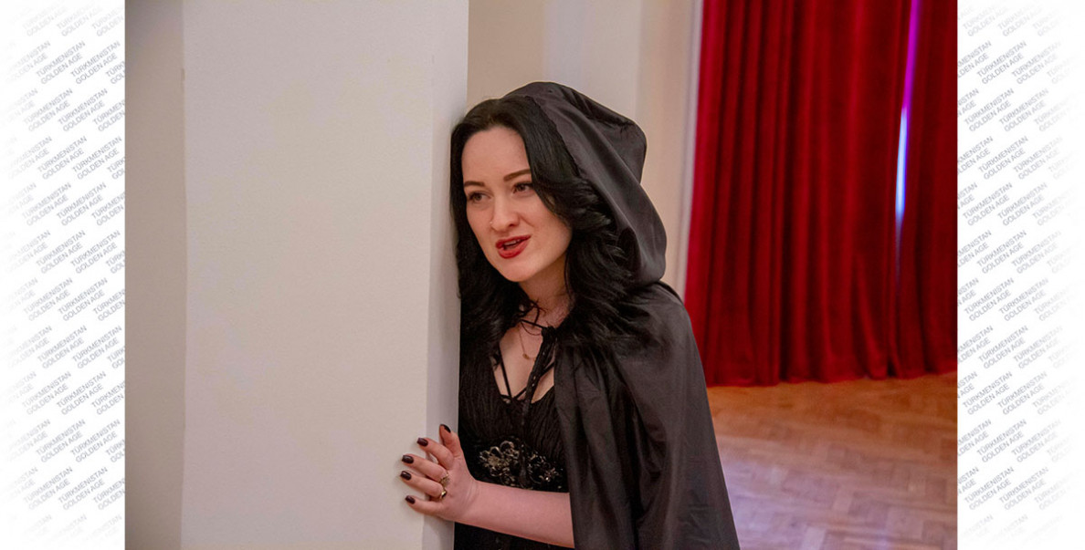 Bulgakow: synag, hyýalybentlik we beýlekiler