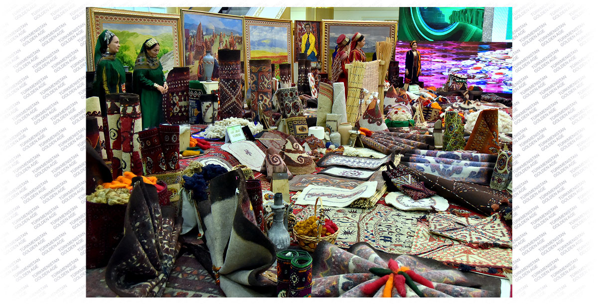 Конкурс под названием «Цветок красивый»