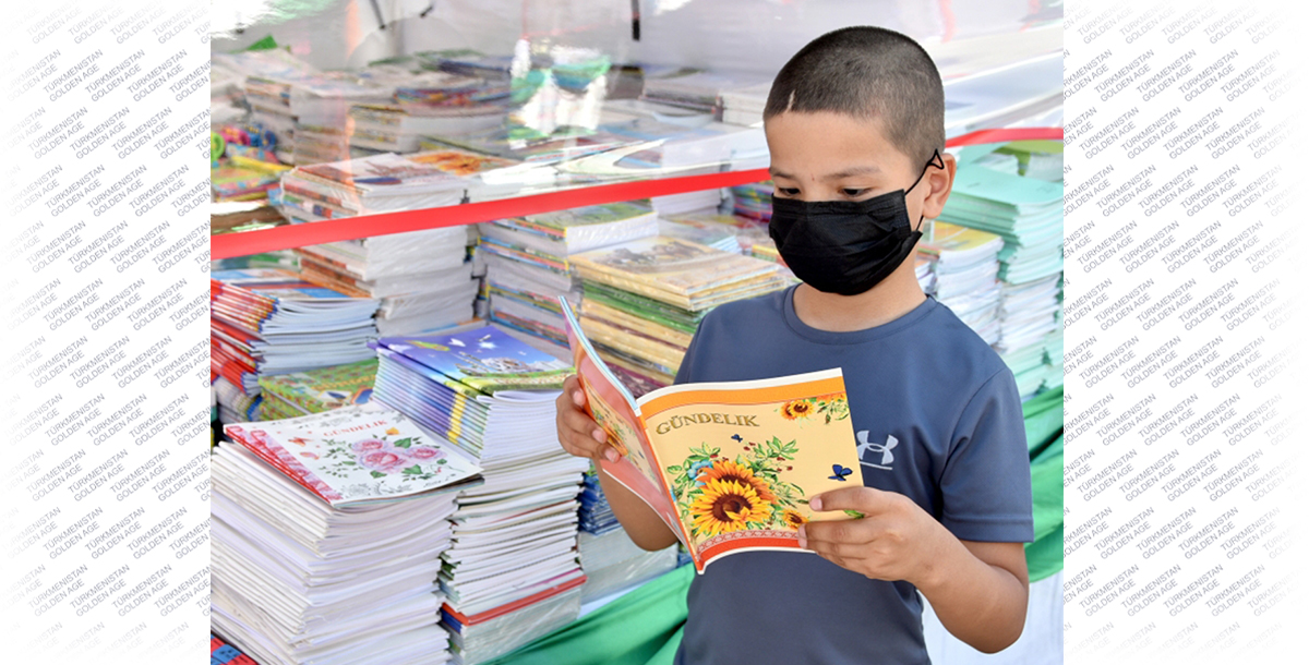 Добро пожаловать на школьные базары!