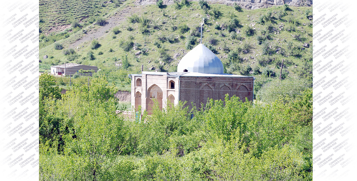 Сумбар - речная долина в объятиях гор