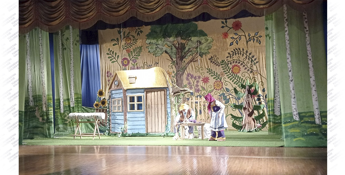 Türkmen döwlet gurjak teatrynda çagalar üçin sahna oýunlary