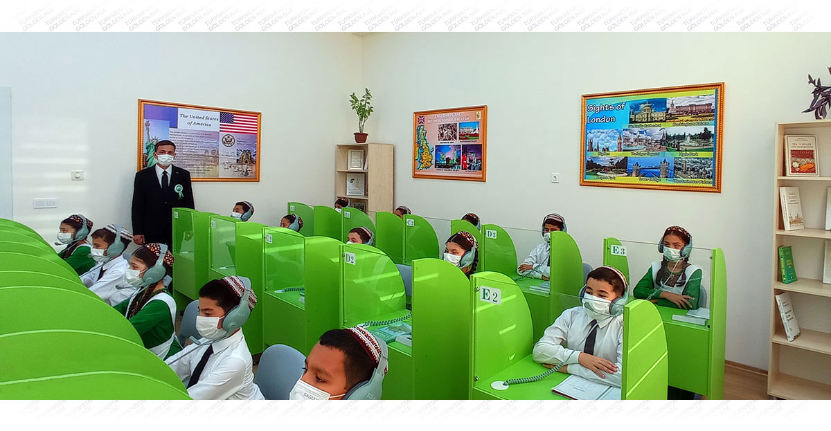 Школе присвоено имя воина и педагога Аннака Сахетмурадова