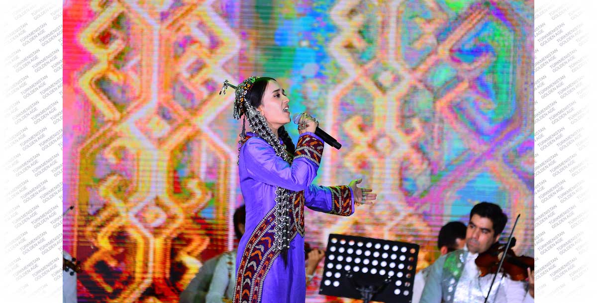 Во славу Родины звучат песни новых молодых талантов Туркменистана Финальный тур телевизионного конкурса «Ýaňlan, Diýarym!»