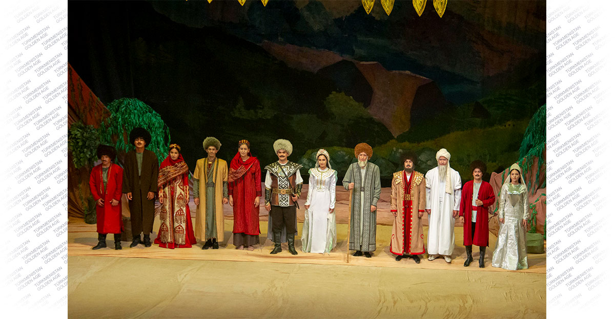 «Богатством мир не возьмешь, народу нужен щит»