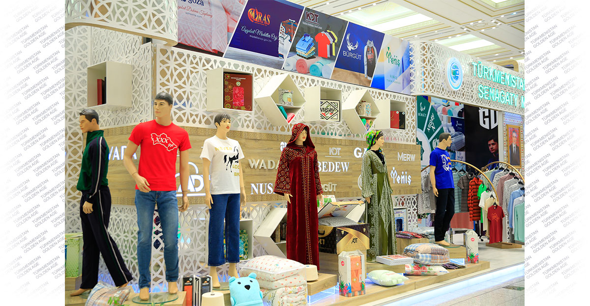 Halk hojalygynyň gazananlarynyň sergisi açyldy