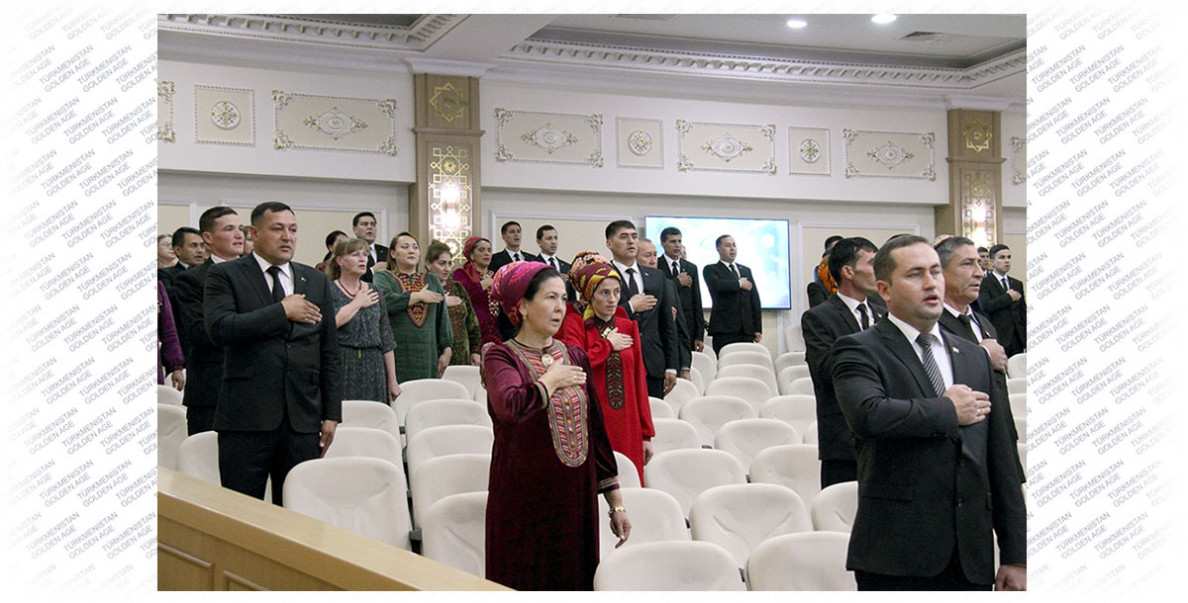 New citizens of Turkmenistan awarded passports