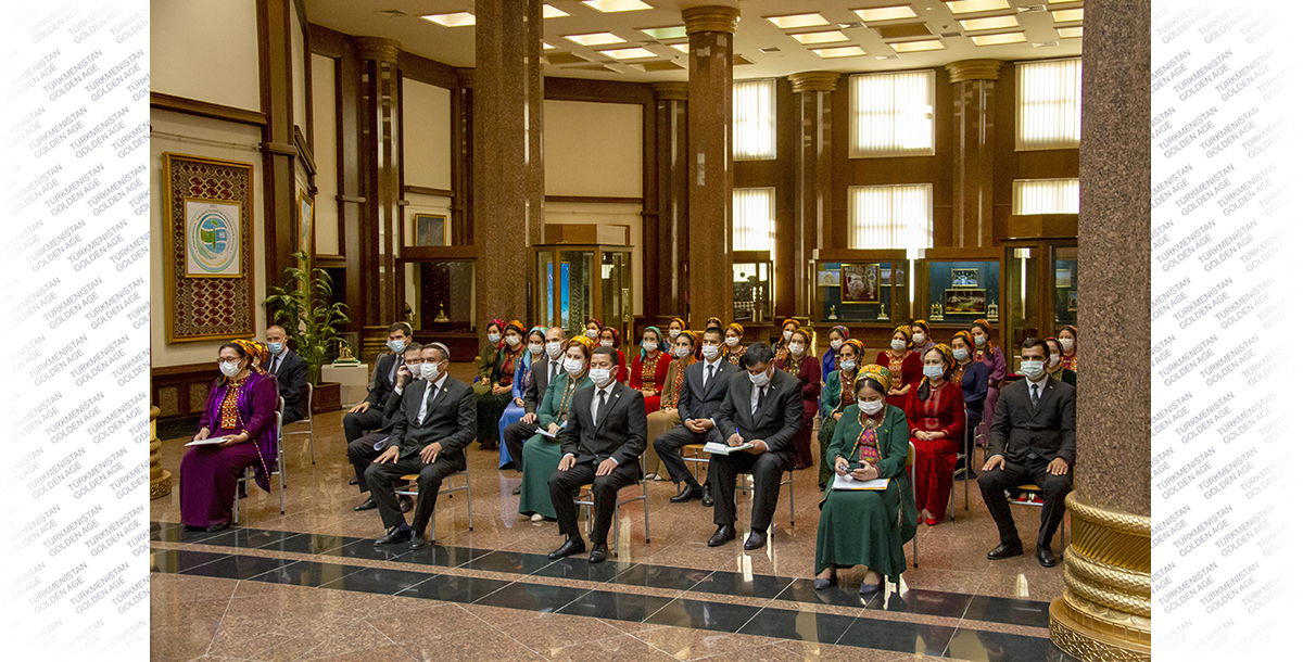 Туркменистан – край лекарственных растений