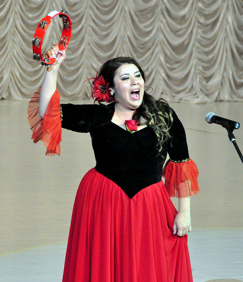 Концертом мастеров искусств Таджикистана открылись Дни культуры дружественной страны