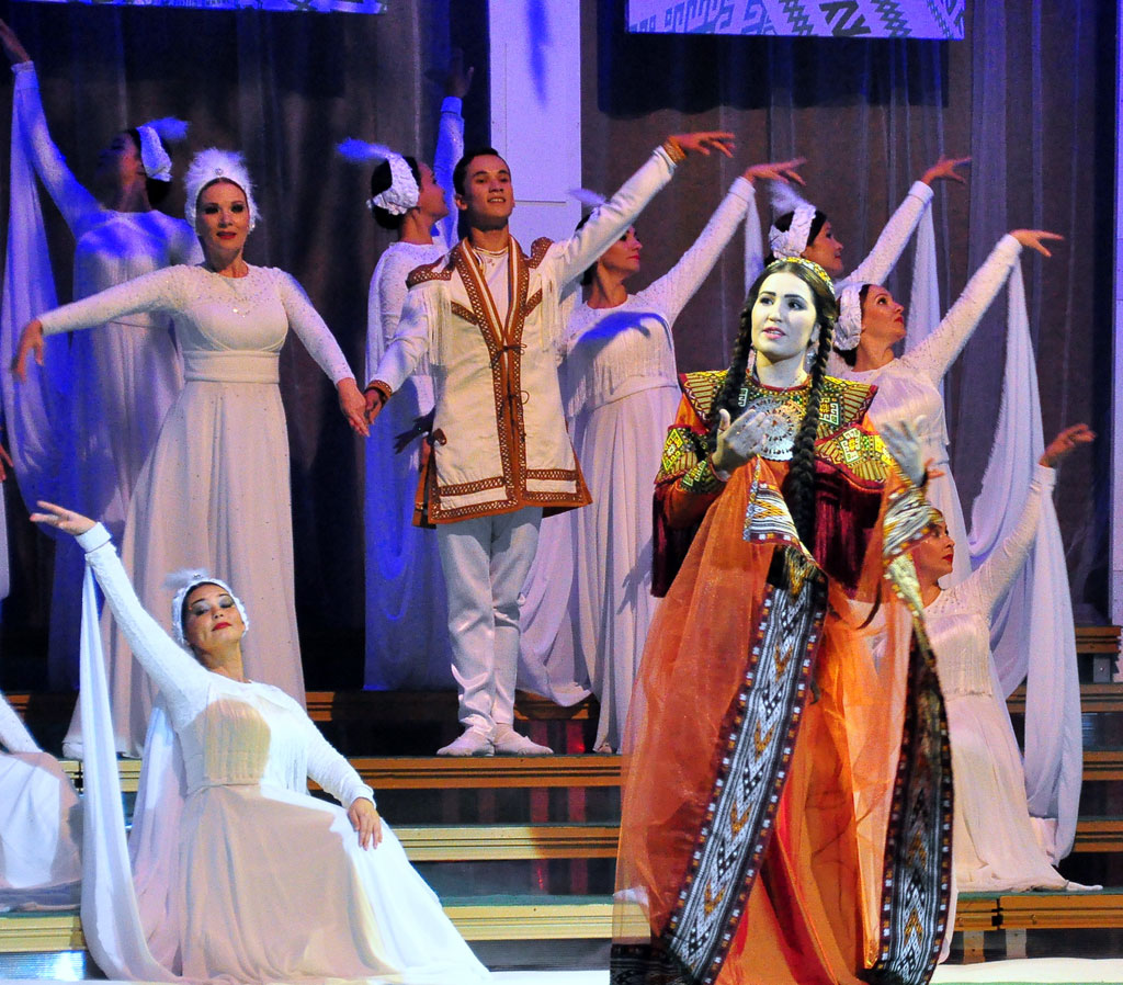 Aşgabatda V Aziada bagyşlanan operanyň ilkinji görkezilişi şowly geçdi