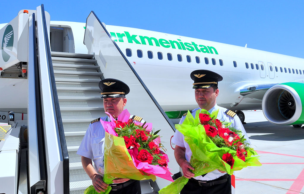 Türkmenistanyň raýat awiasiýasynyň uçarlarynyň üsti täze “Boingler” bilen artýar 
