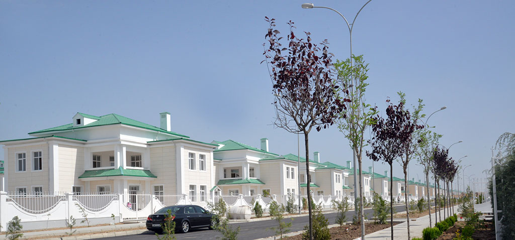 New cottage complex is built in Choganly