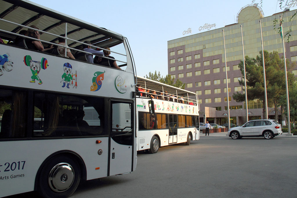 Протестирован экскурсионный маршрут по Ашхабаду для гостей Азиады-2017 