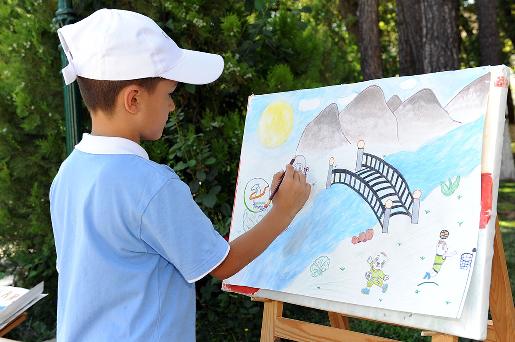 Çagalaryň tomusky dynç alyşy; sport, şadyýanlyk, döredijilik we ... täze bilimler