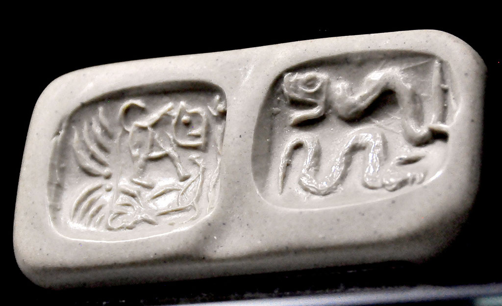 Bürünç eýýamynyň ajaýyp gymmatlyklary çeperçilik muzeýinde görkezildi