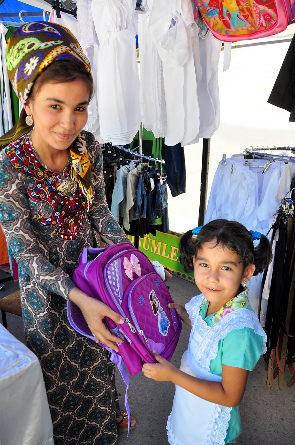 Вторая половина августа - время активной подготовки к новому учебному году