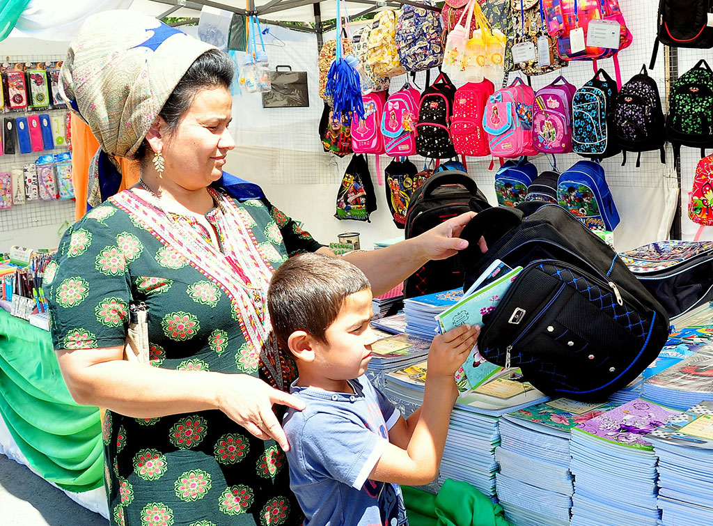 Вторая половина августа - время активной подготовки к новому учебному году