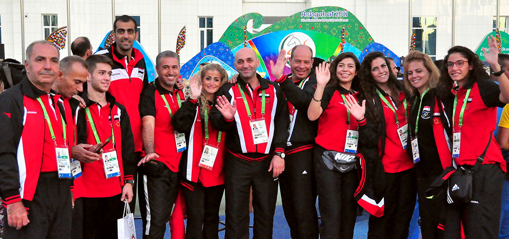 Aşgabadyň Olimpiýa şäherjiginde Aziada gatnaşýan ýurtlaryň 5-siniň baýdaklary galdyryldy