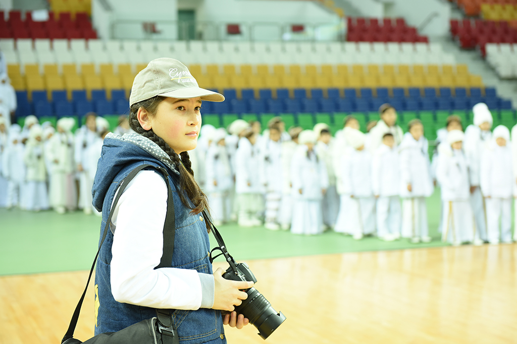 Members of school photo studio Mekdep Media are among the volunteers of V Asian Games