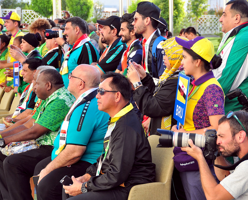 30 Countries Participating in Ashgabat 2017 Games Raise Their Flags 