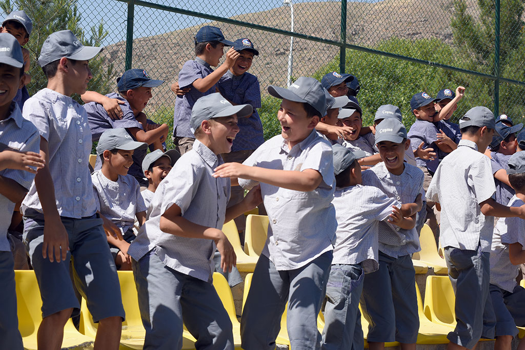 В расписании ашхабадских школьников – внеплановые каникулы