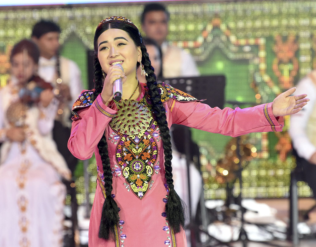 Ýurdumyzyň iň gowy ýerine ýetirijileri yglan edildi 