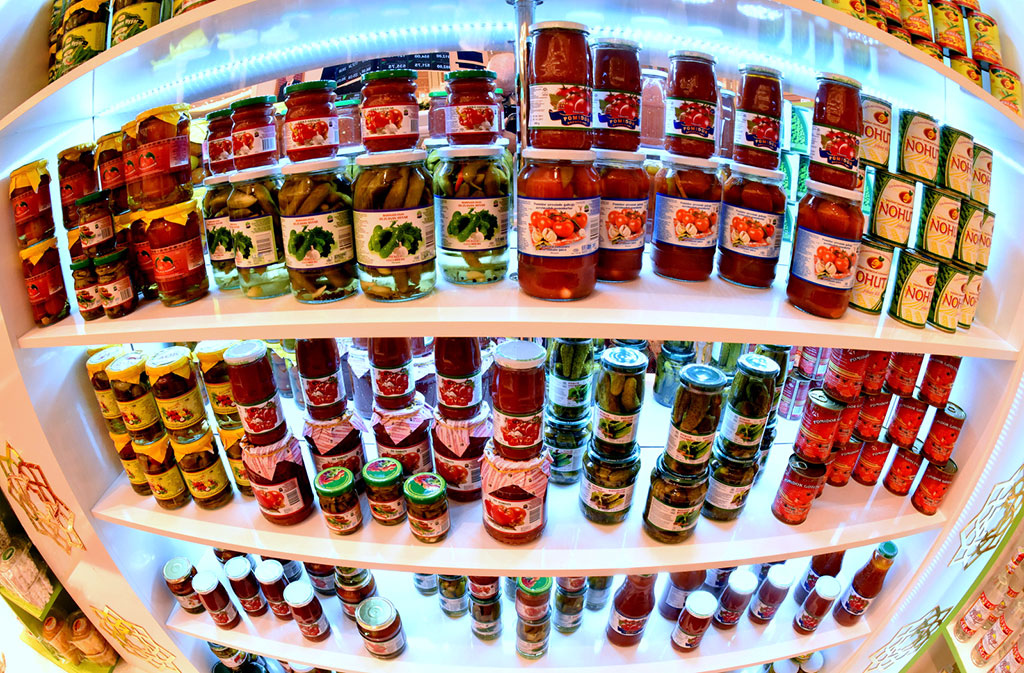 Многоплановая экспозиция знакомит с ключевыми тенденциями развития туркменской экономики 