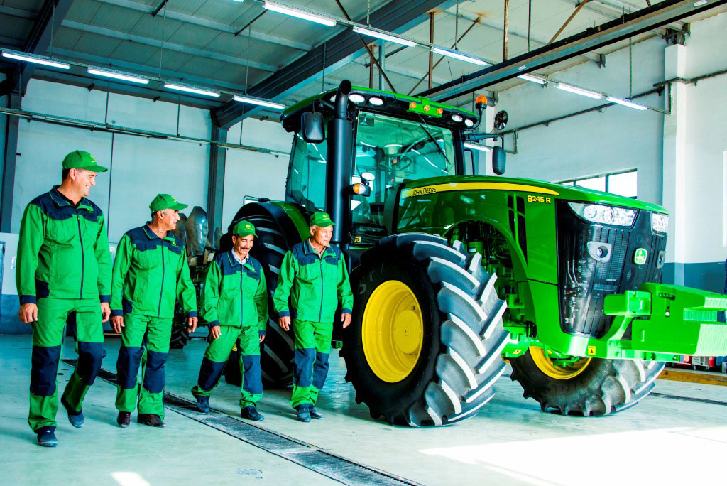 Важный аспект внимательного отношения к сельчанам - модернизация аграрной отрасли 